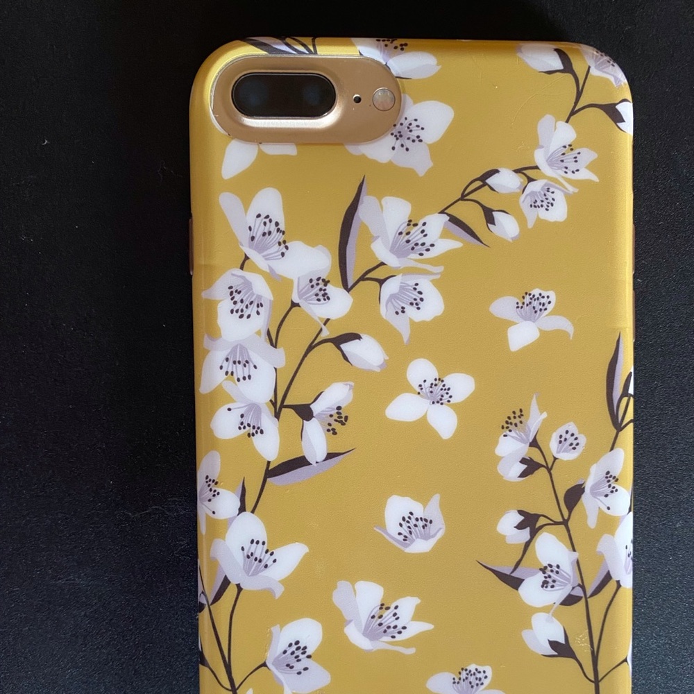 IPhone 7 Plus Case from Casely